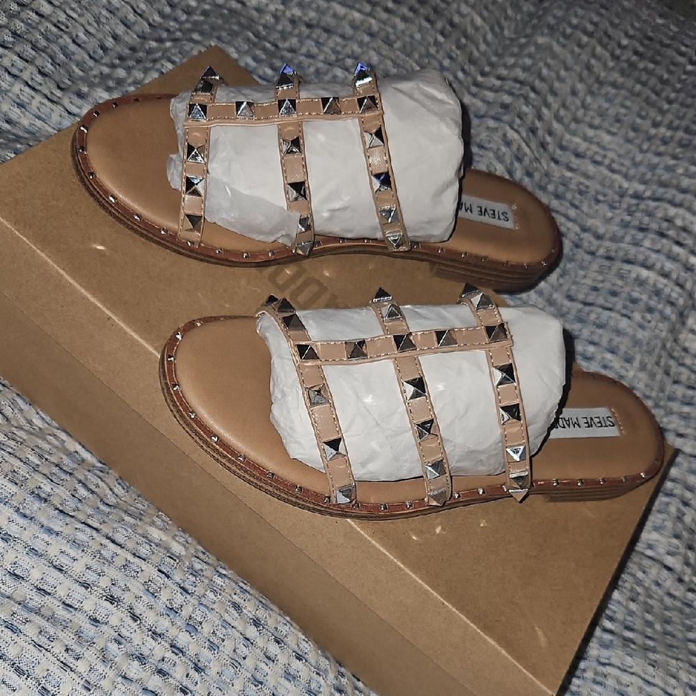 Steve Madden Tan Studded Sandals